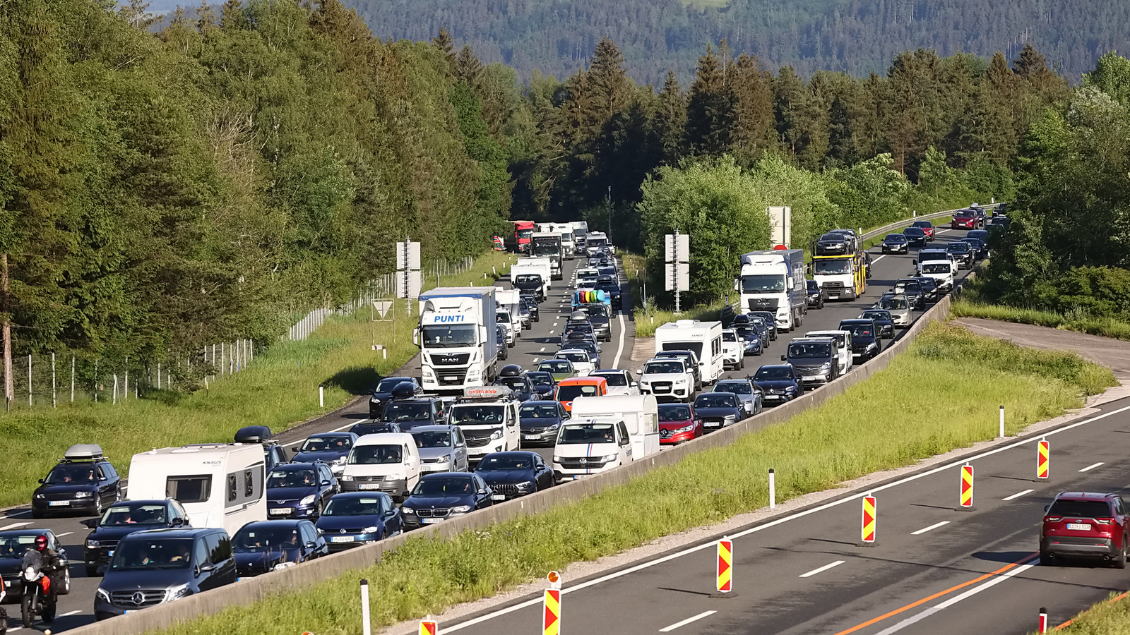 Mega Staus In Ganz Sterreich